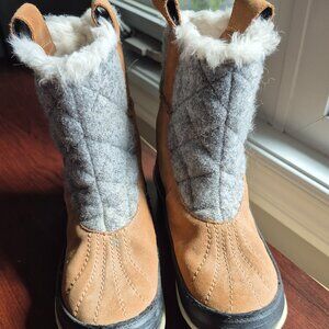 EUC Sorel Winter Boots Women 6 EU 37 *Minor stains*